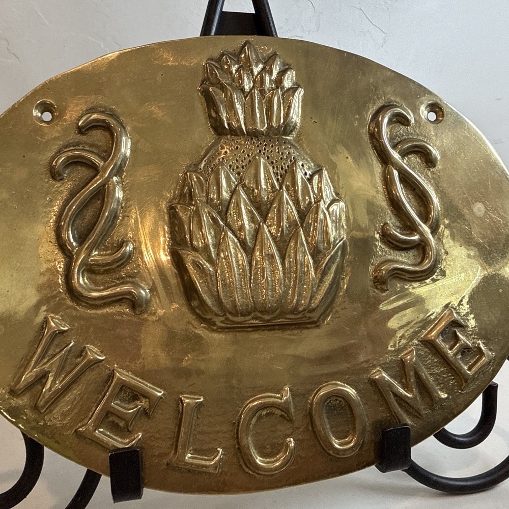 Vintage Solid Brass Welcome Sign Oval Embossed Pineapple Entryway Wall Plaque - Picture 3 of 8